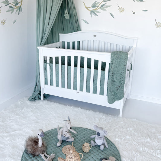 Cloud 9 Heritage Cot corner view