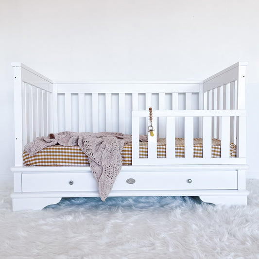 How to Choose a Cot That Converts to a Toddler Bed