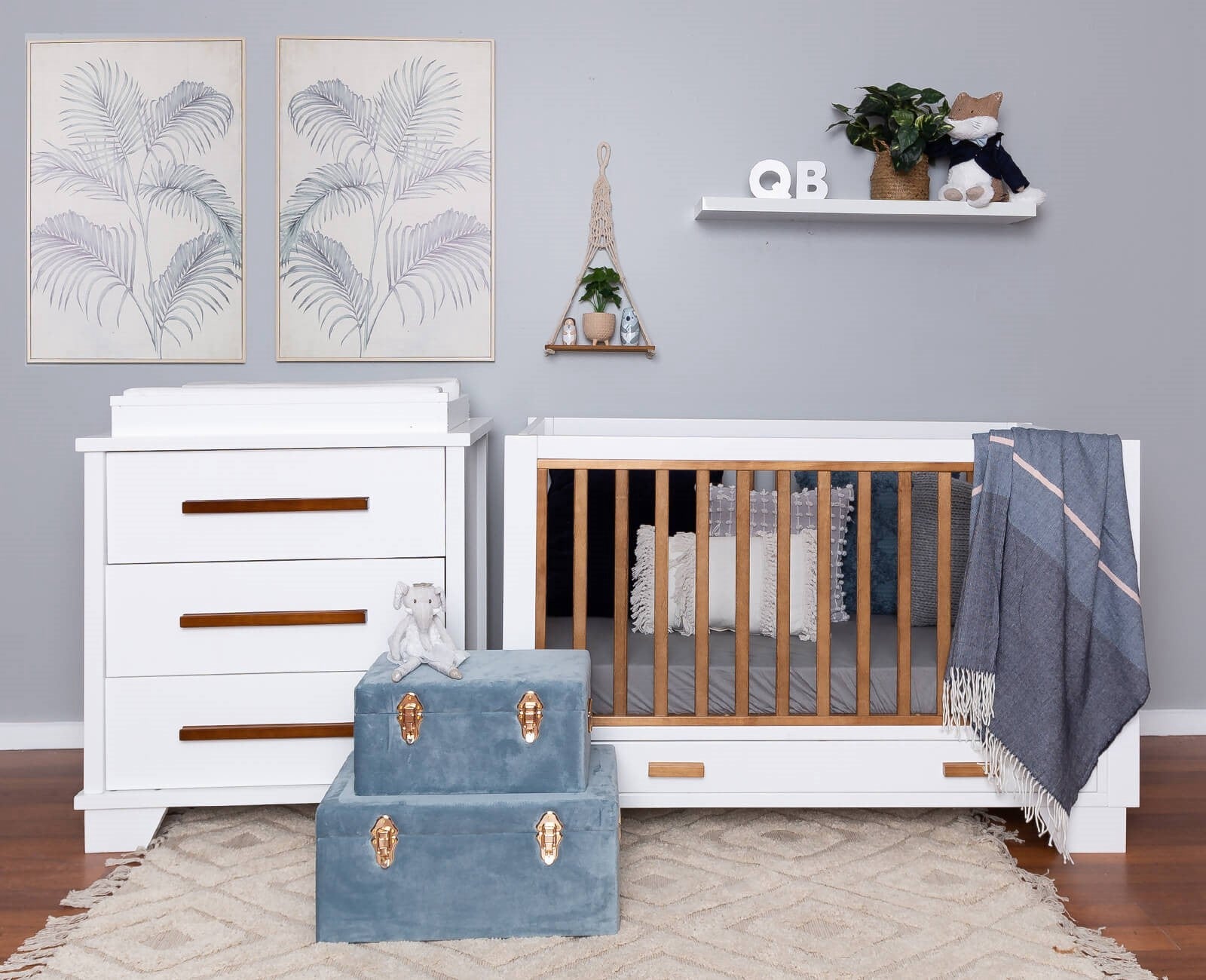 Two Tone Cot White