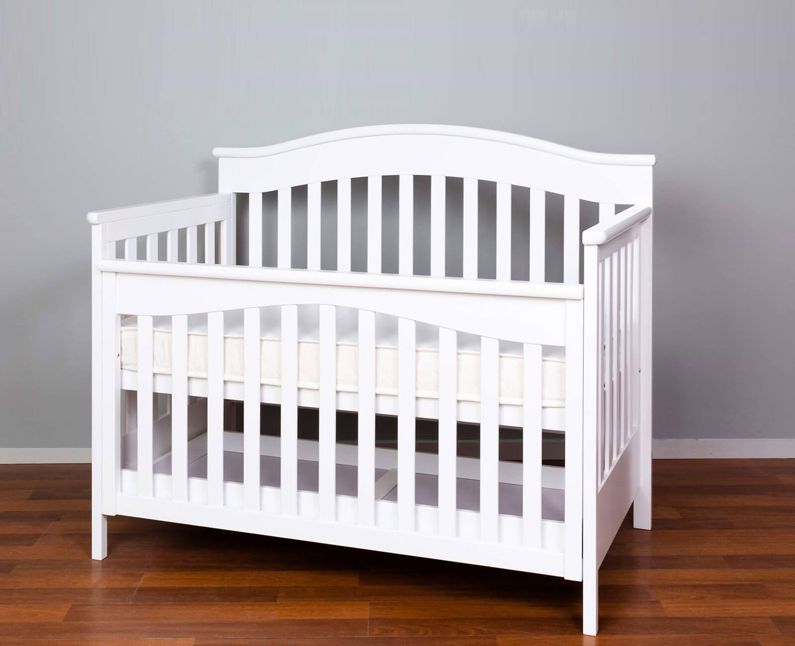 Heritage Cot White