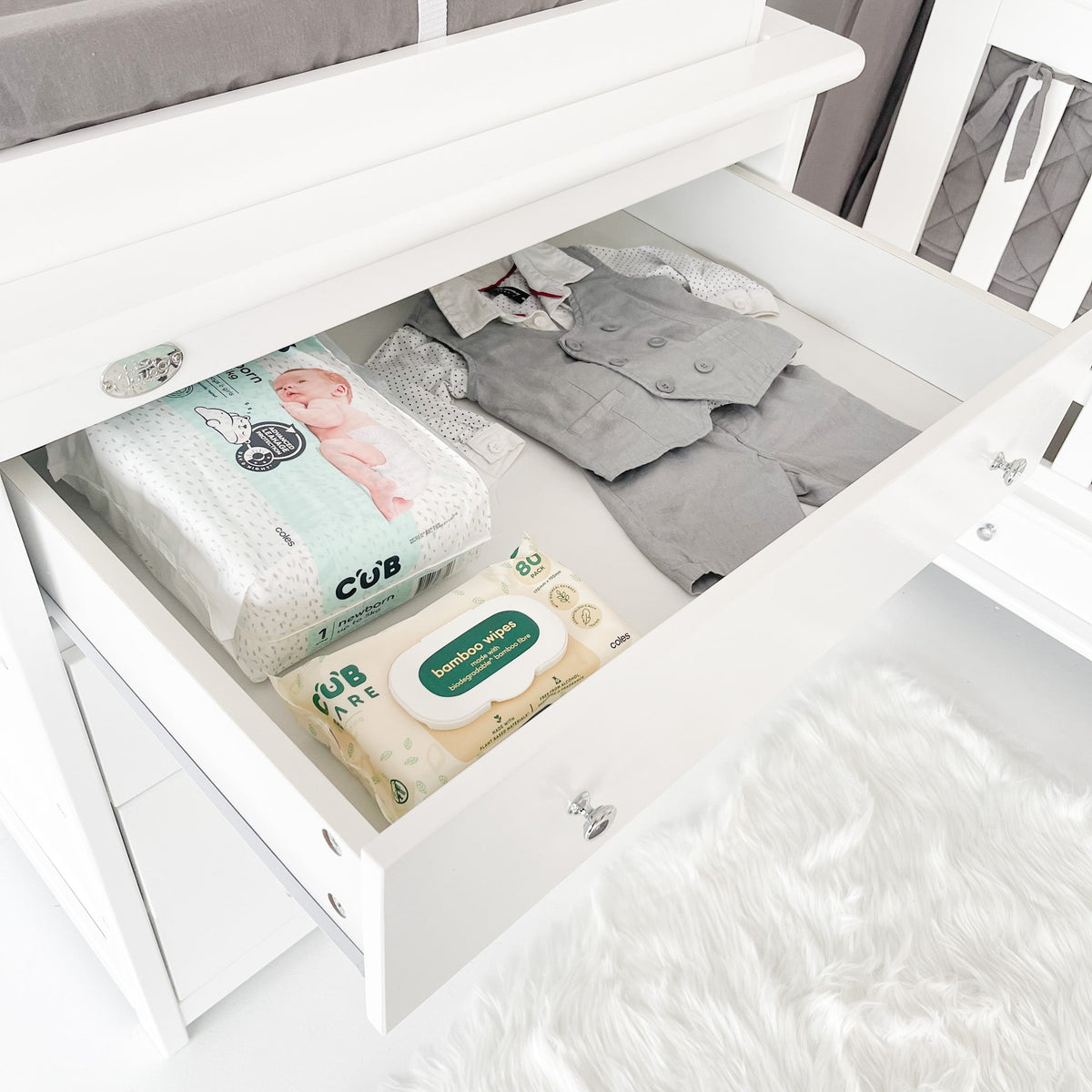 Cloud 9 Contemporary Cot, Mattress & 4 Drawer Nursery Bundle - view 4