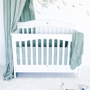 Cloud 9 Heritage Cot front view