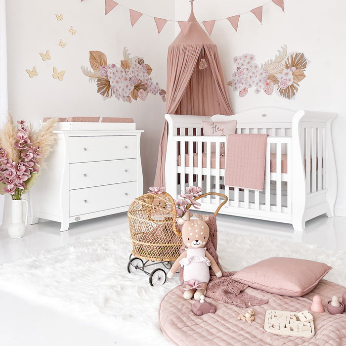 Quirky Bubba Royal Compact Cot & Storage Nursery Bundle