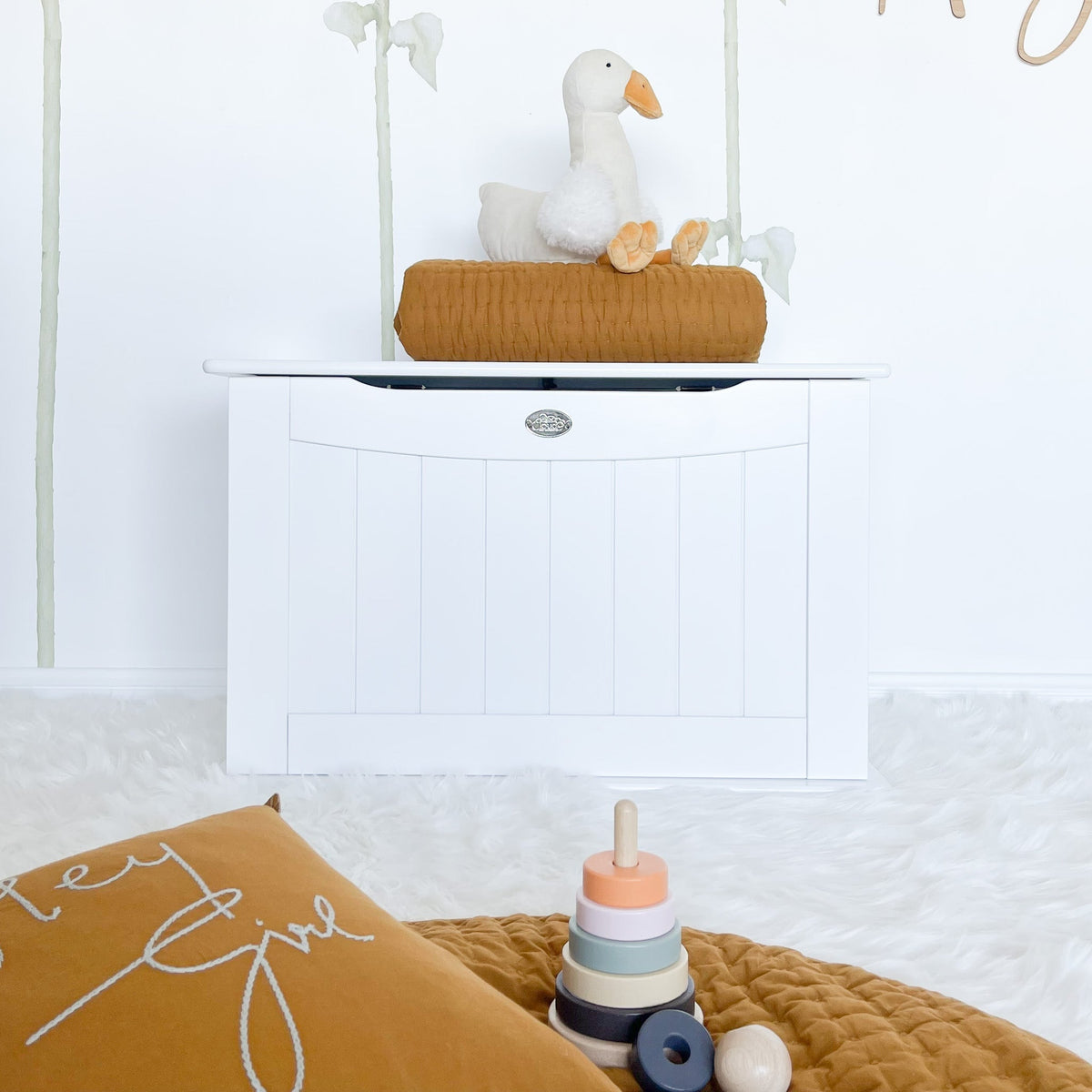 Quirky Bubba Wooden Toy Box - White side view